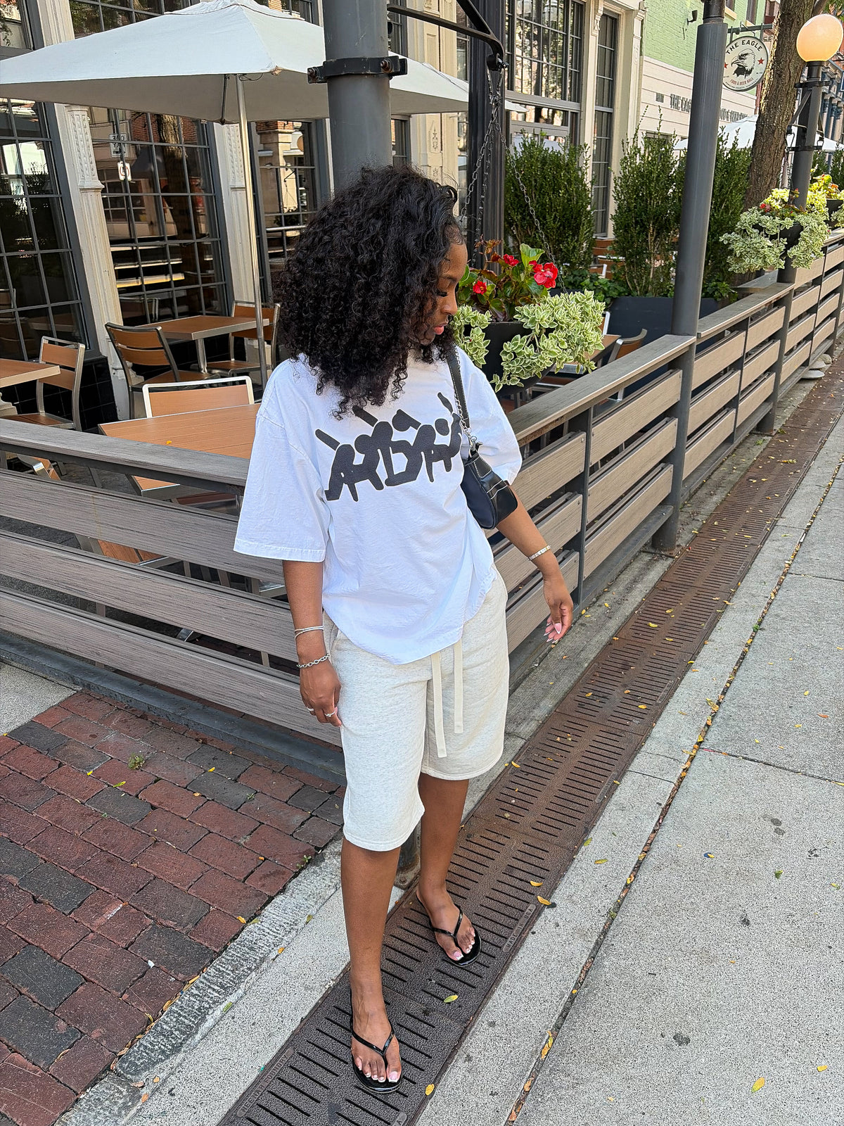 WHITE & BLACK ESSENTIAL TEE