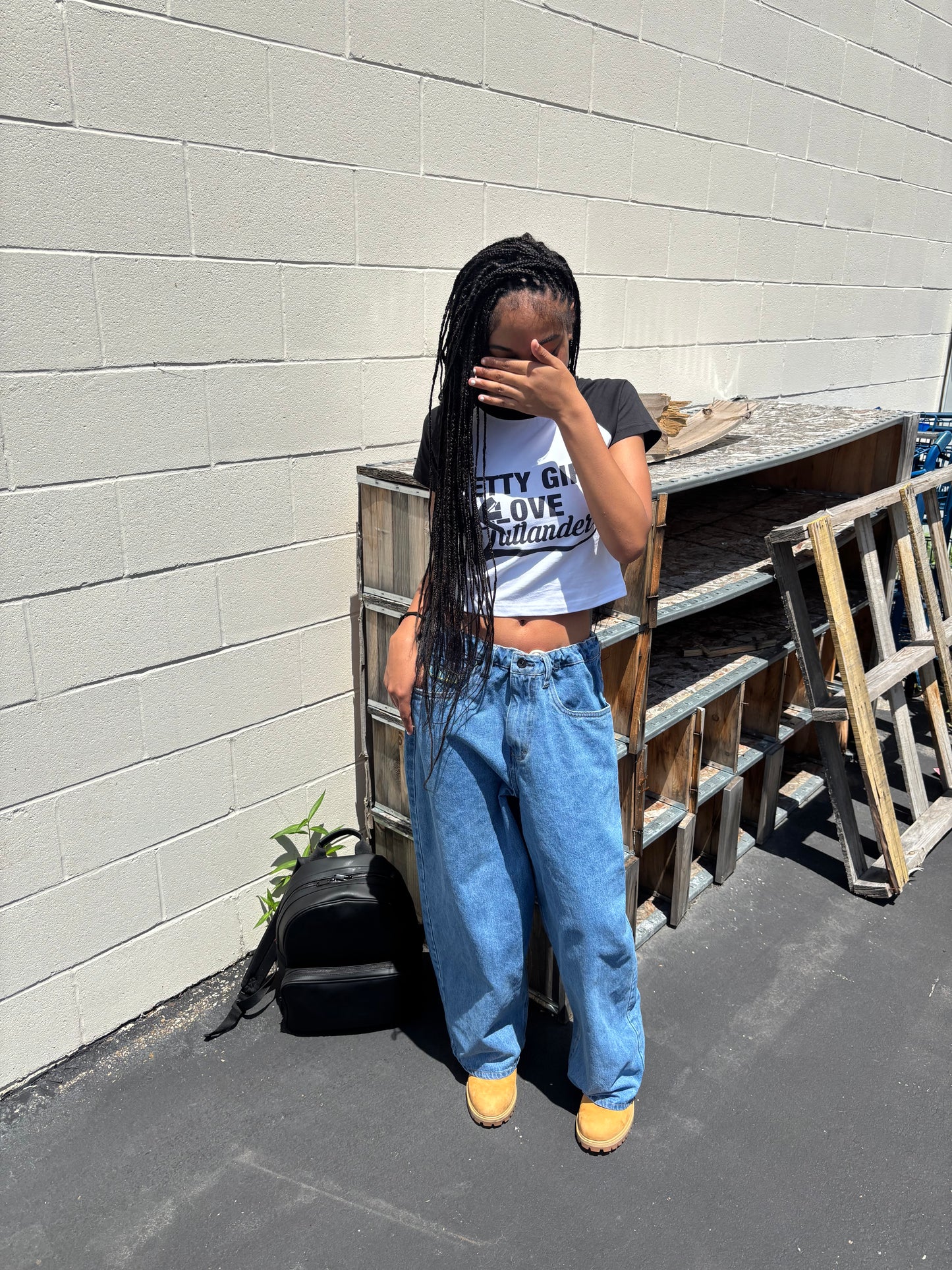 "BLACK" PRETTY GIRL FEMALE CROP TEE
